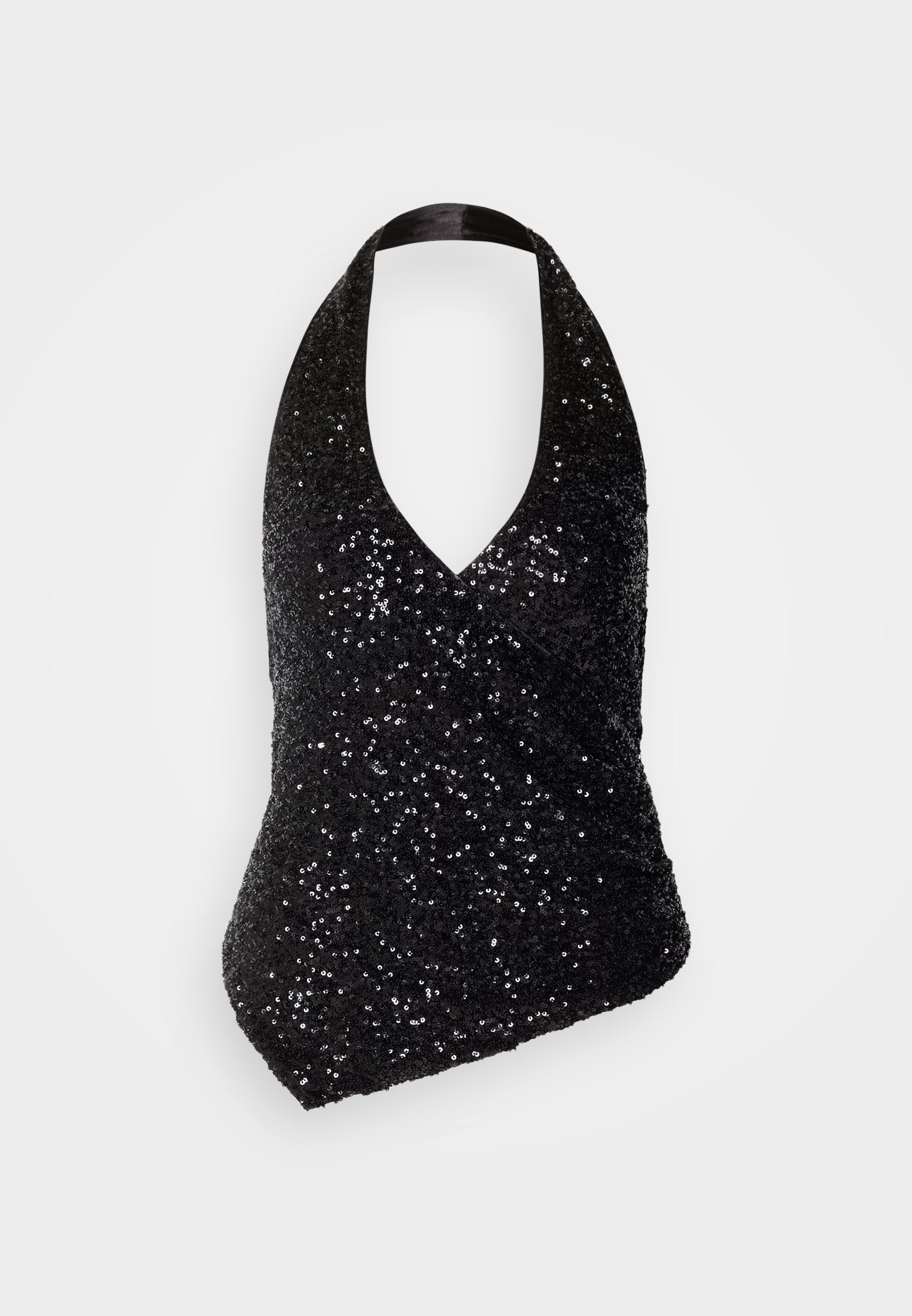 Schwarzes Neckholder-Top mit tiefem V-Ausschnitt, das einen figurschmeichelnden Schnitt aufweist und mit schwarzen Pailletten bedeckt ist, was eine strukturierte, funkelnde Oberfläche erzeugt.