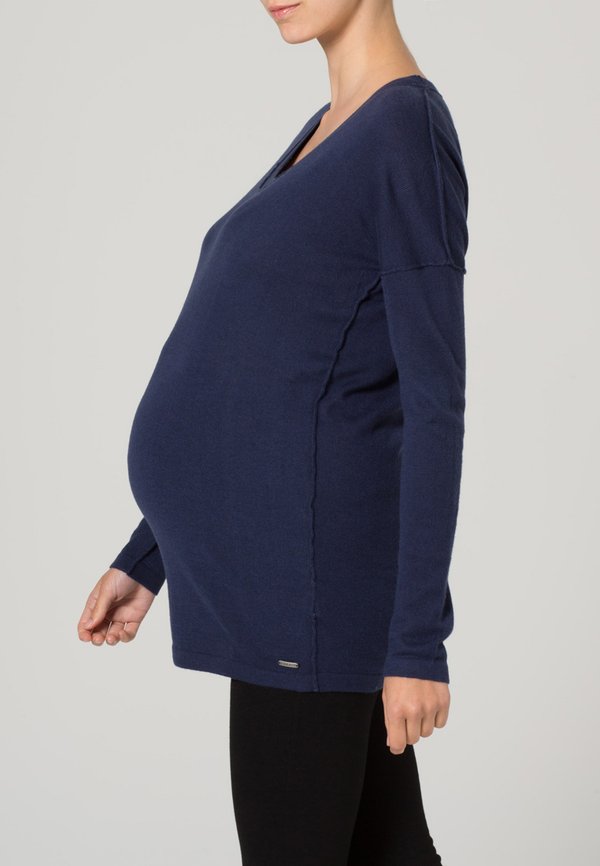 Esprit Maternity