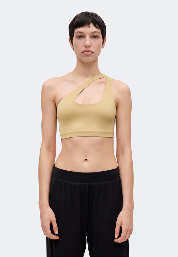 Nike Performance W NK DF ZENVY LS ASYM BRA SNL - Light support sports bra - parachute beige/white