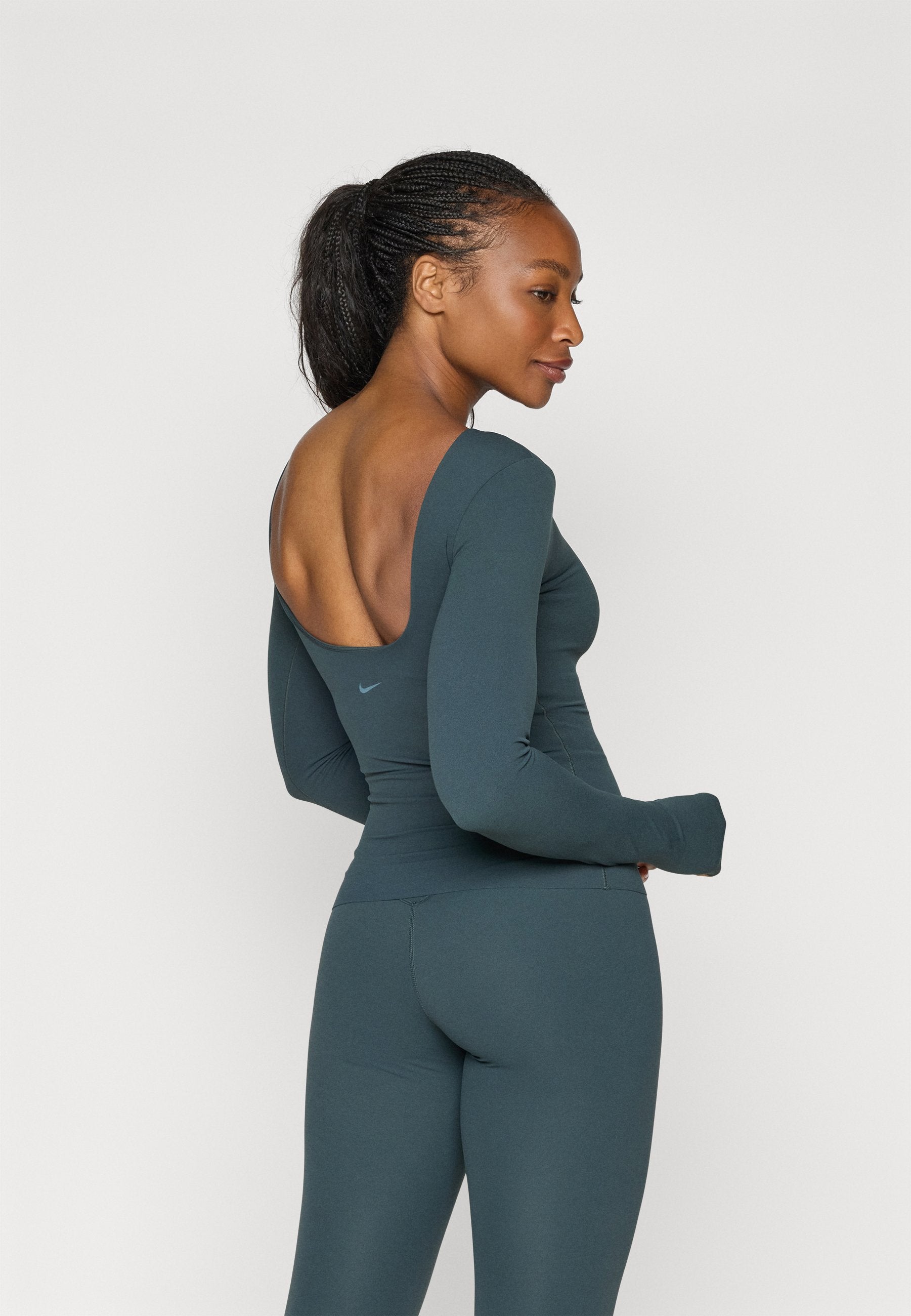 Nike Performance ZENVY