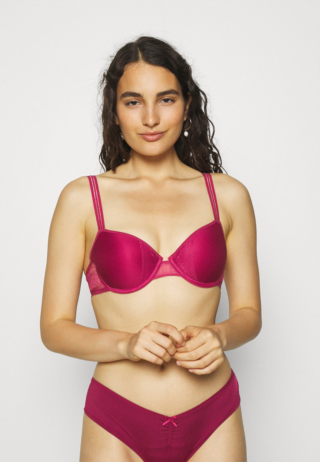 MADDIE MEMORY FOAM Media 3
