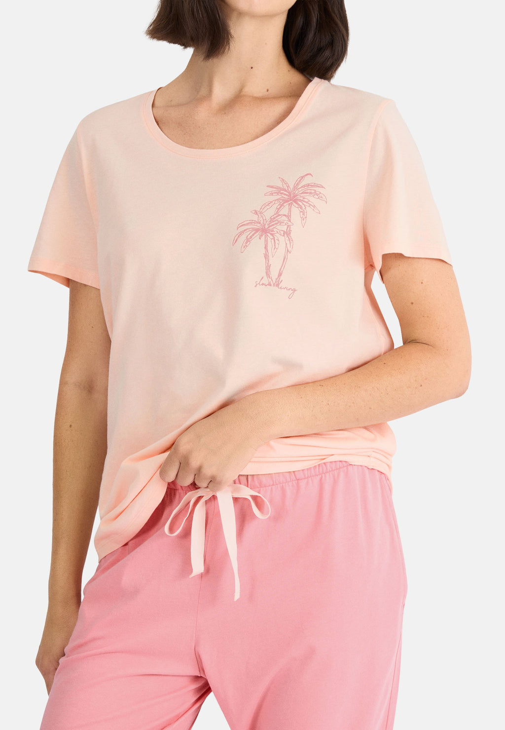 Triumph  LABEL SETS CAPRI