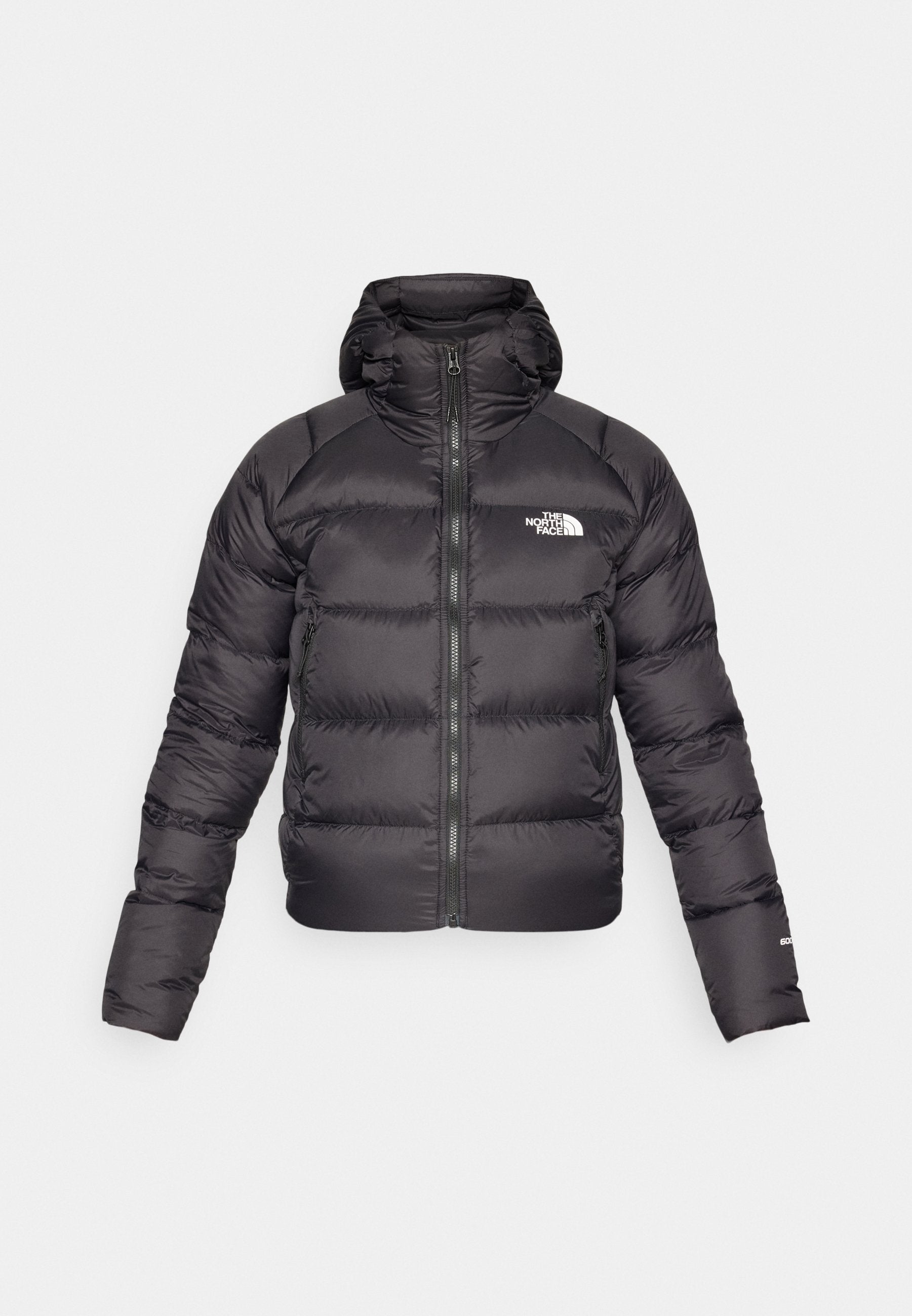 Schwarze Daunenjacke mit durchgehendem Reißverschluss und Kapuze. Verfügt über eine gesteppten Struktur, elastische Bündchen und ein Logo auf der linken Brust. Leichte Isolierung.