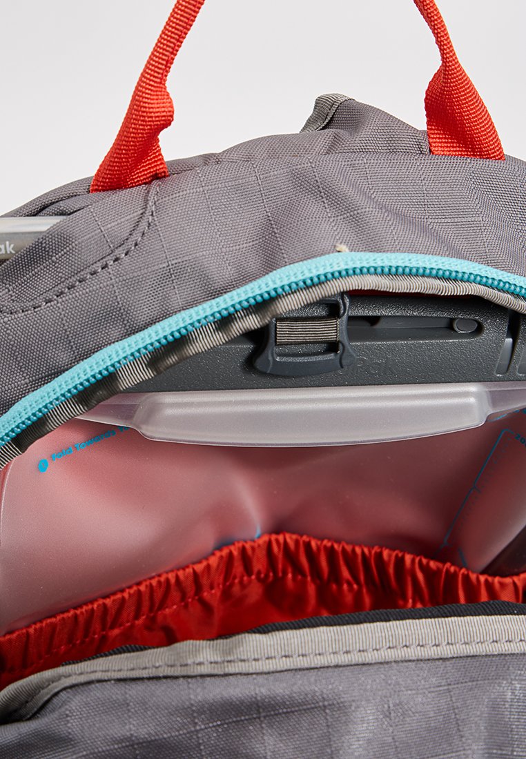 Dakine SESSION