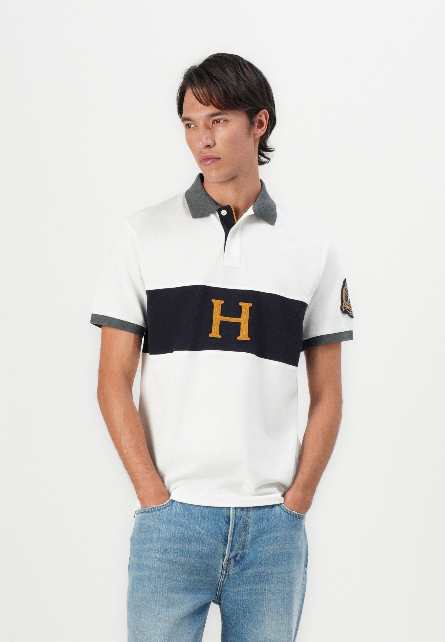 Hackett London HERITAGE CREST PANEL