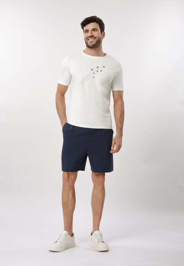 Pier One by Zalando