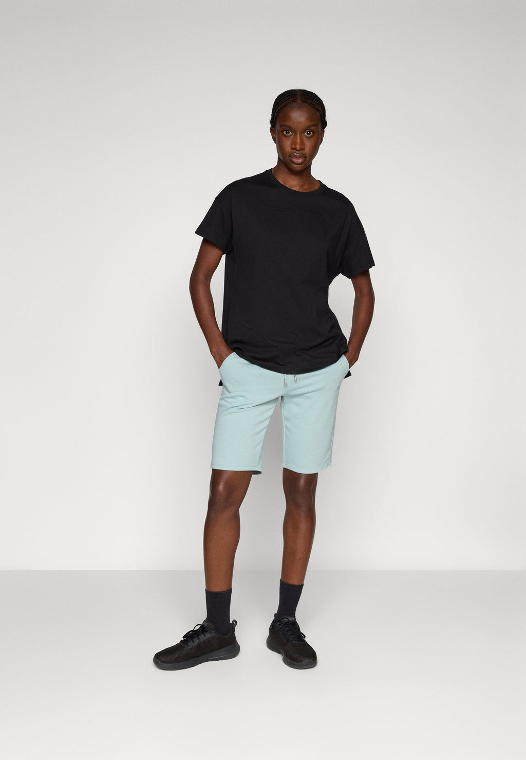DKNY Sport