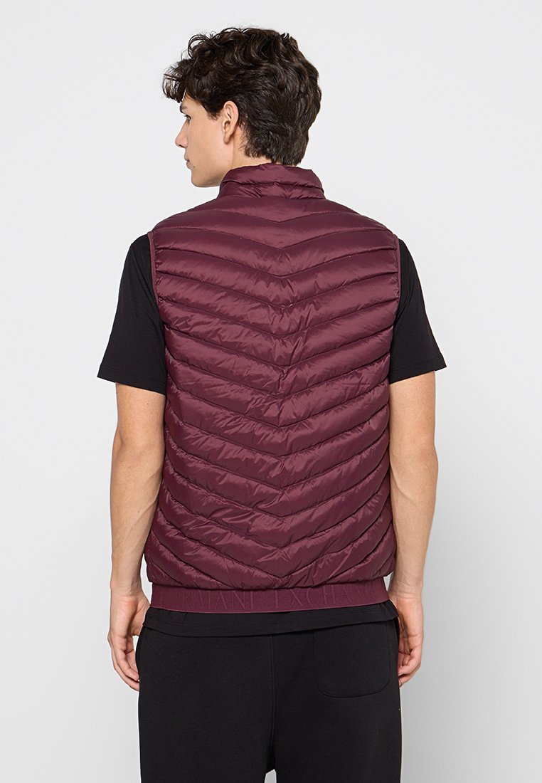 Armani Exchange Weste Media 3