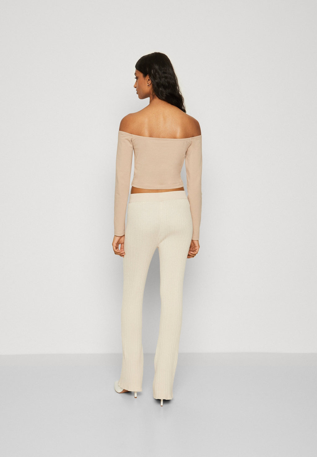 ONLJENNA LIFE FLARE Media 4