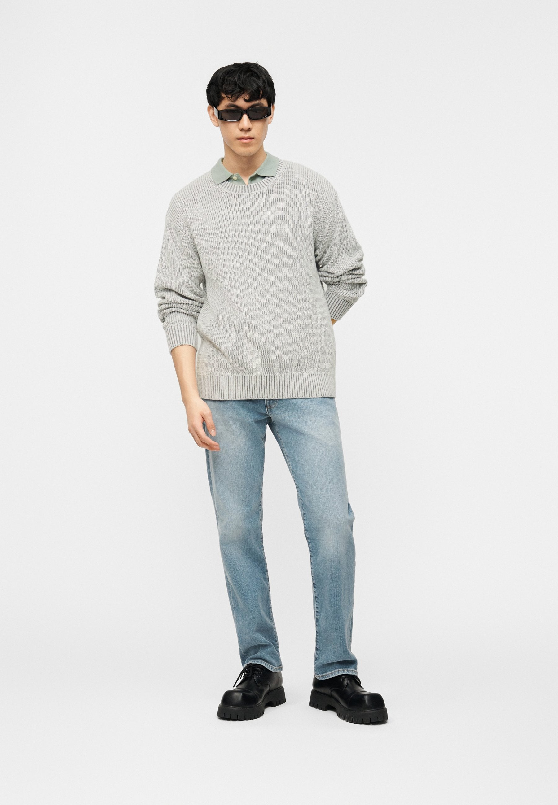 GAP RELAXED CREW