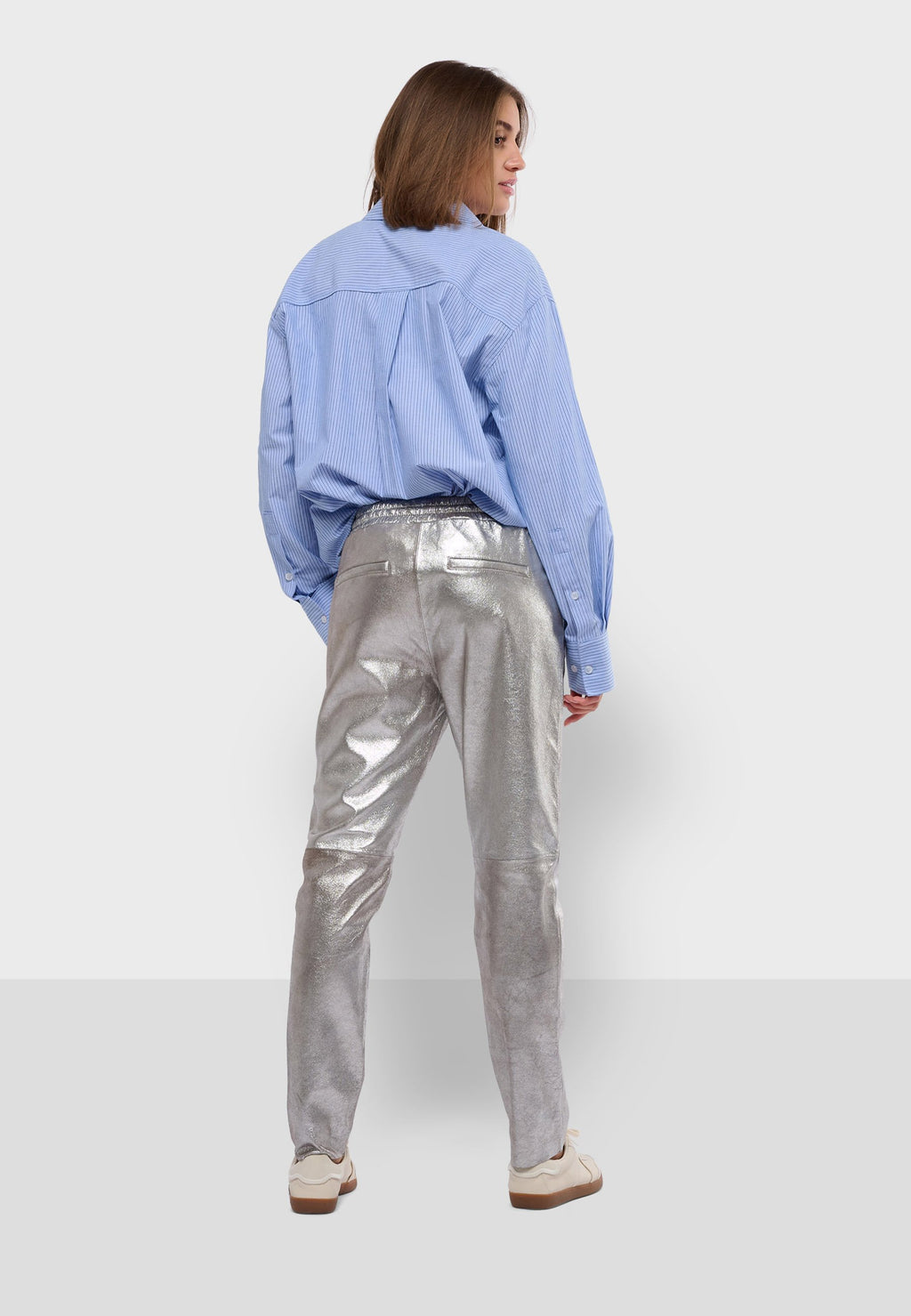 Oakwood SLIM FIT