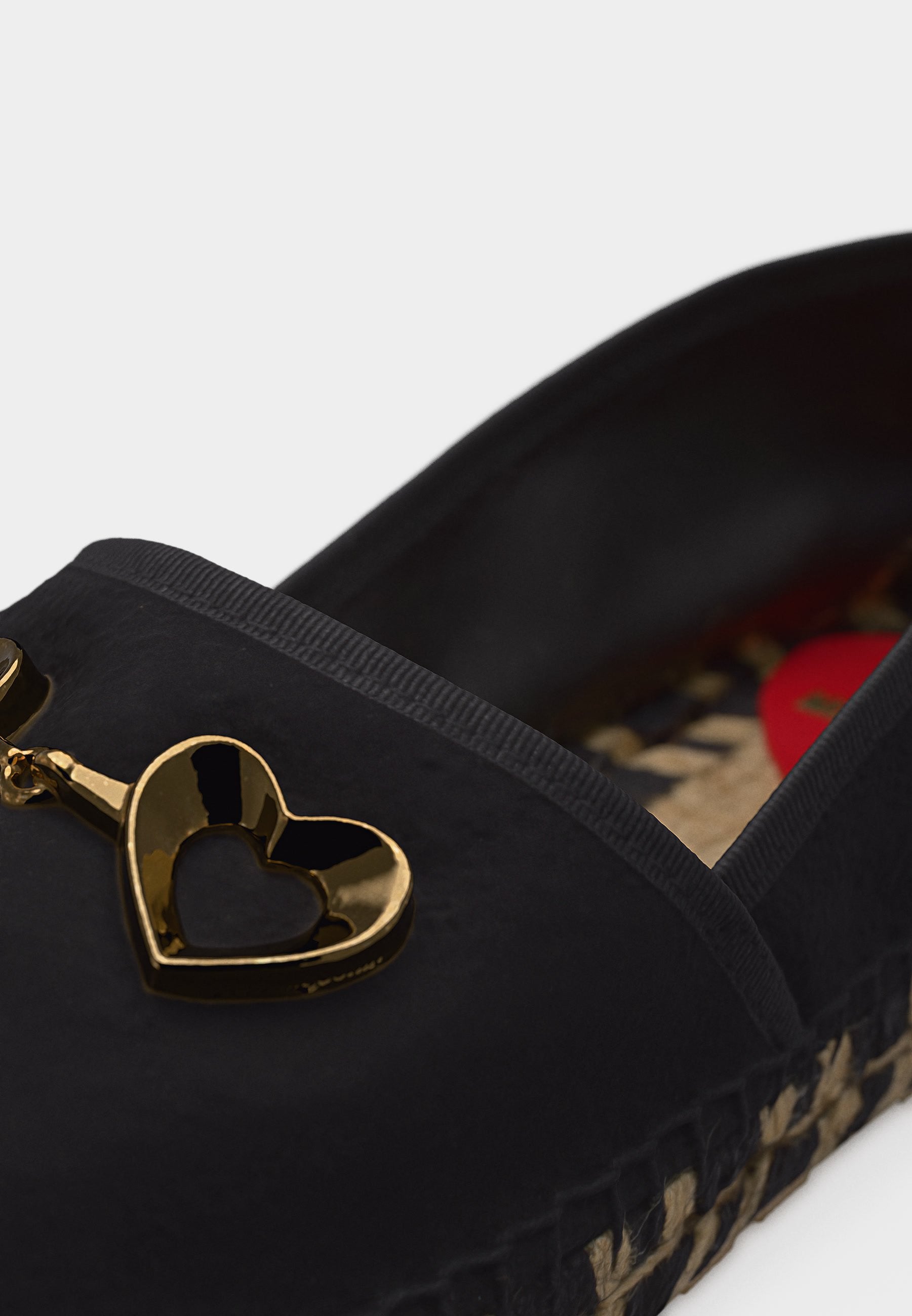 Love Moschino