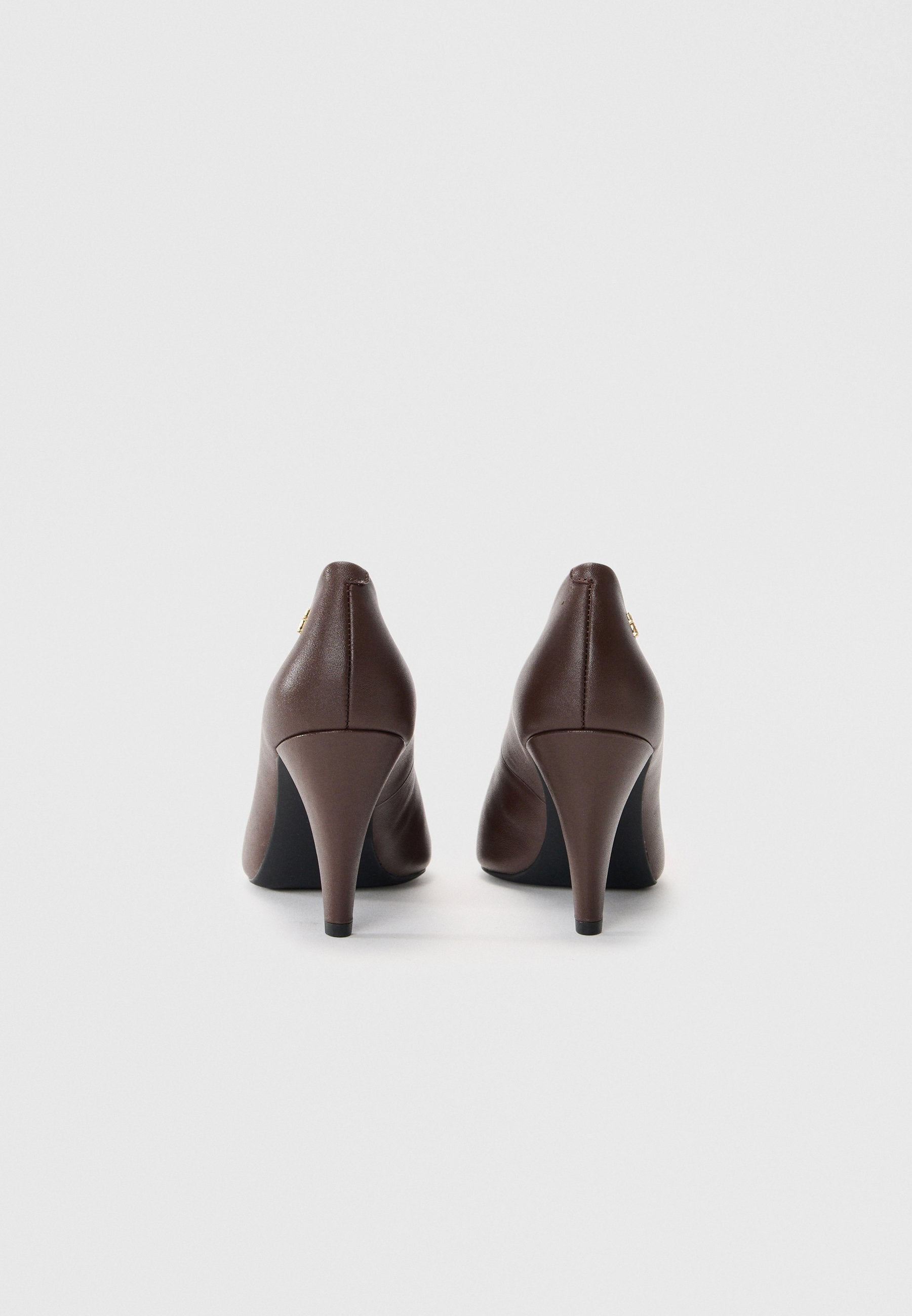 LEATHER TH MONOGRAM HIGH HEELS Media 3