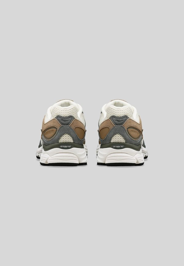Saucony PROGRID OMNI 9