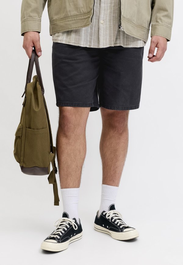 Jack & Jones JPSTTONY RAYE WORKER  - Denim shorts - black