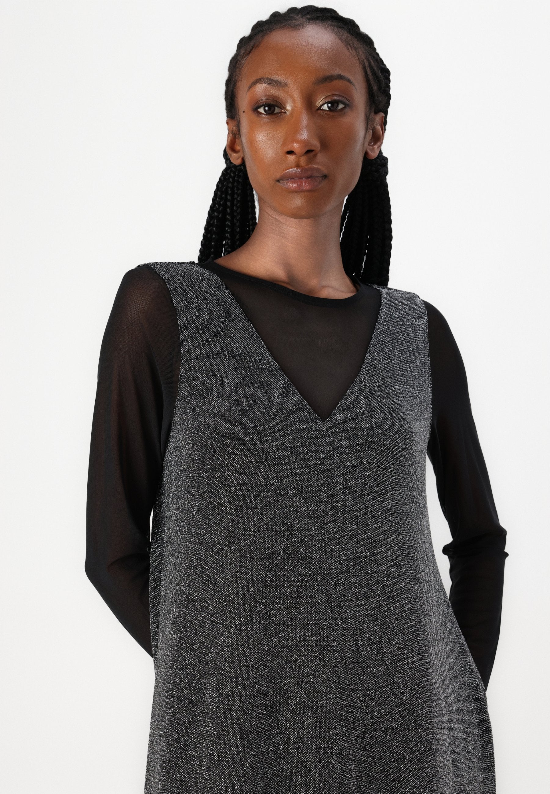 ONLQUEEN  V NECK DRESS  Media 5
