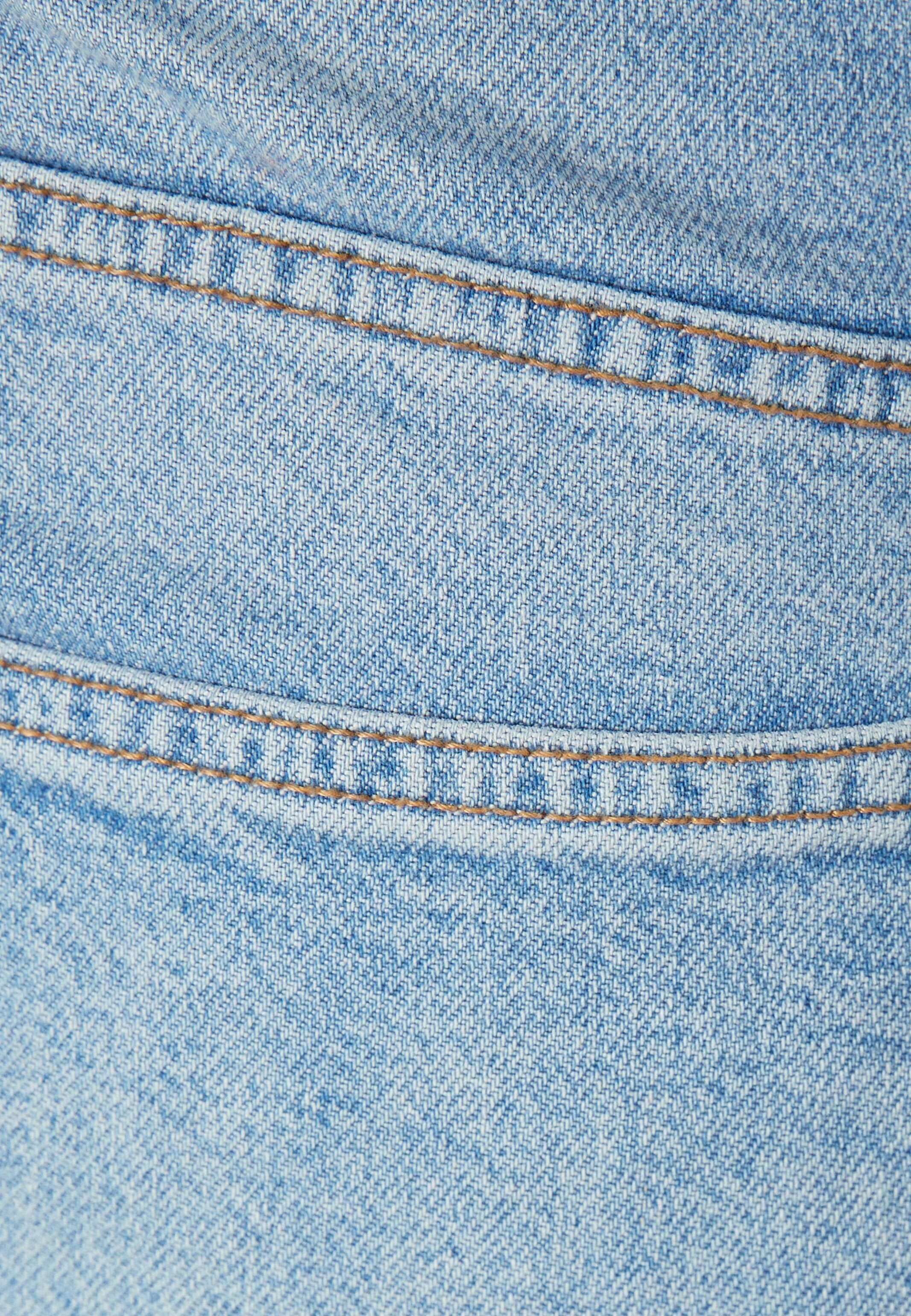 Bershka COMFORT FIT- MOM