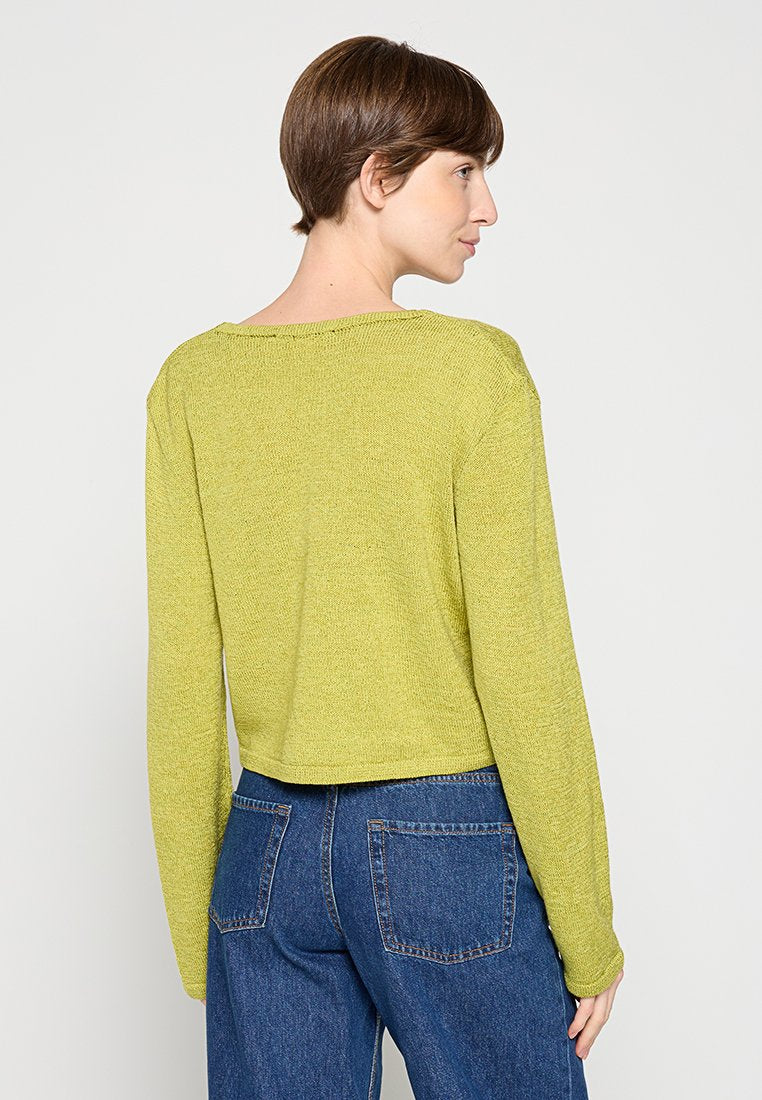 PULLOVER Media 2