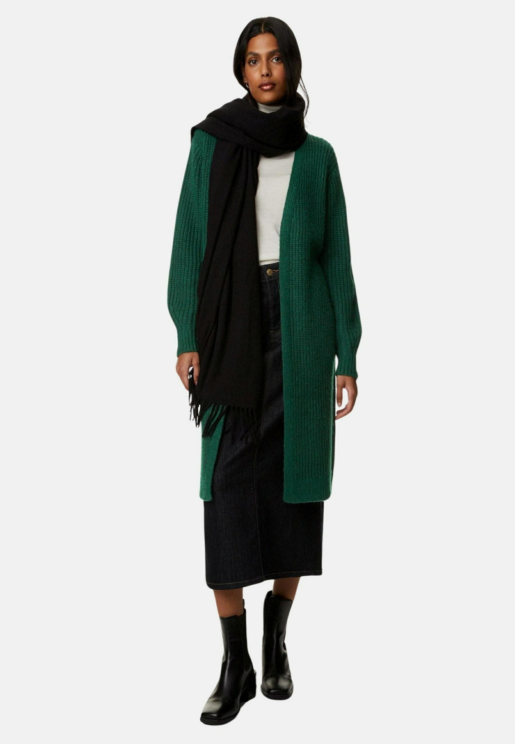 Marks & Spencer EDGE TO EDGE LONGLINE