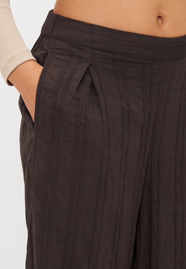 Vero Moda Petite VMIRINE STRAIGHT