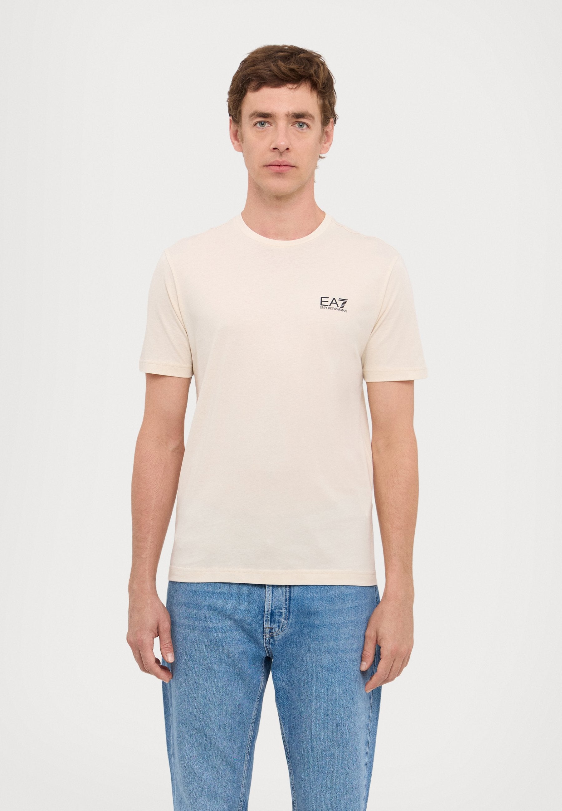 TRAIN CORE TEE UNISEX Media 5