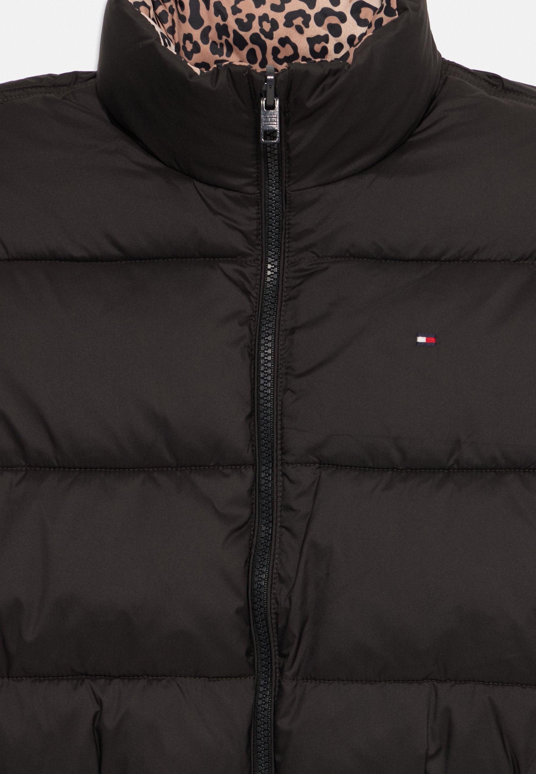 REVERSIBLE STRIPE PUFFER UNISEX Media 4