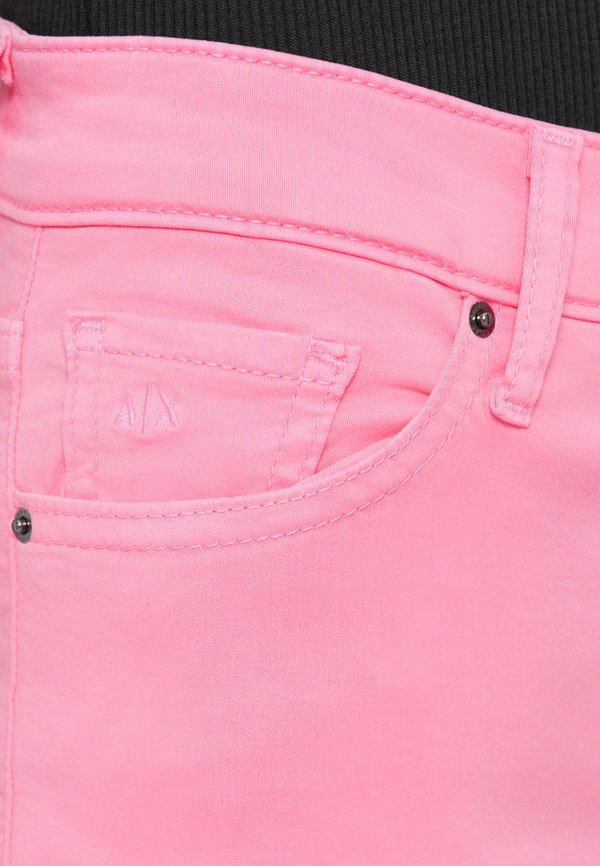 Armani Exchange REGULAR FIT