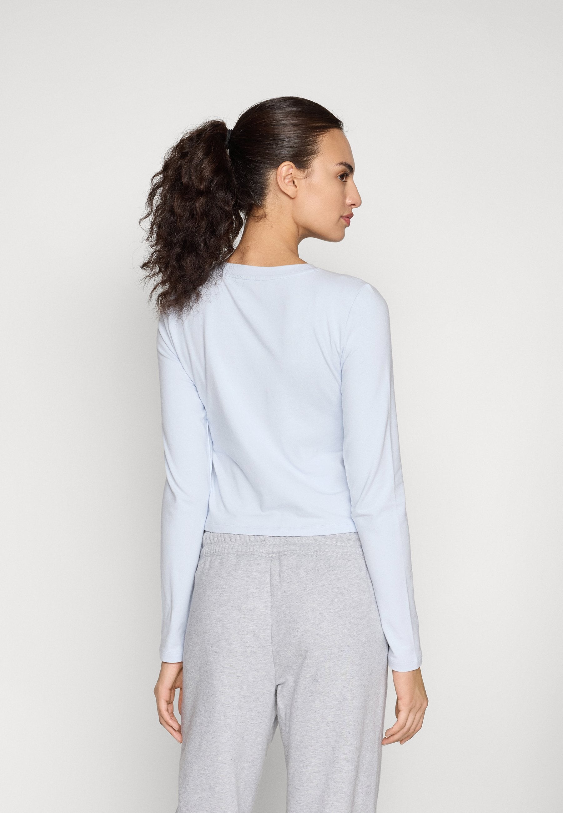 DKNY Sport