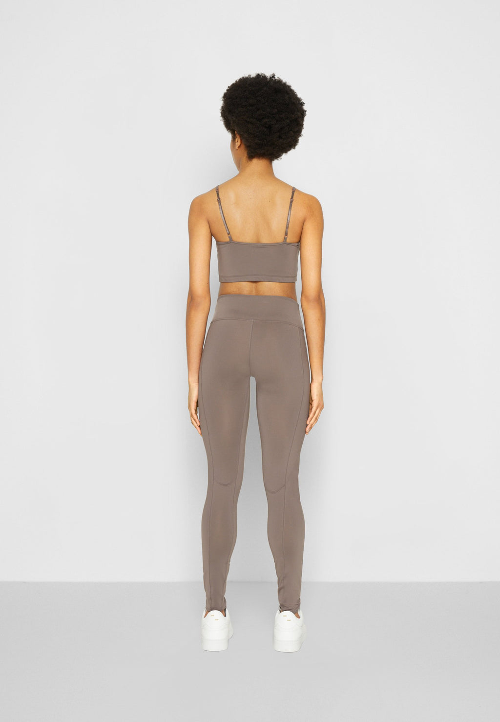 Filling Pieces FEMALE SPORTS BRA