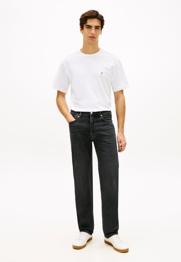 Tommy Hilfiger DOVER WHISKERED REGULAR STRAIGHT LEG BLACK JEANS