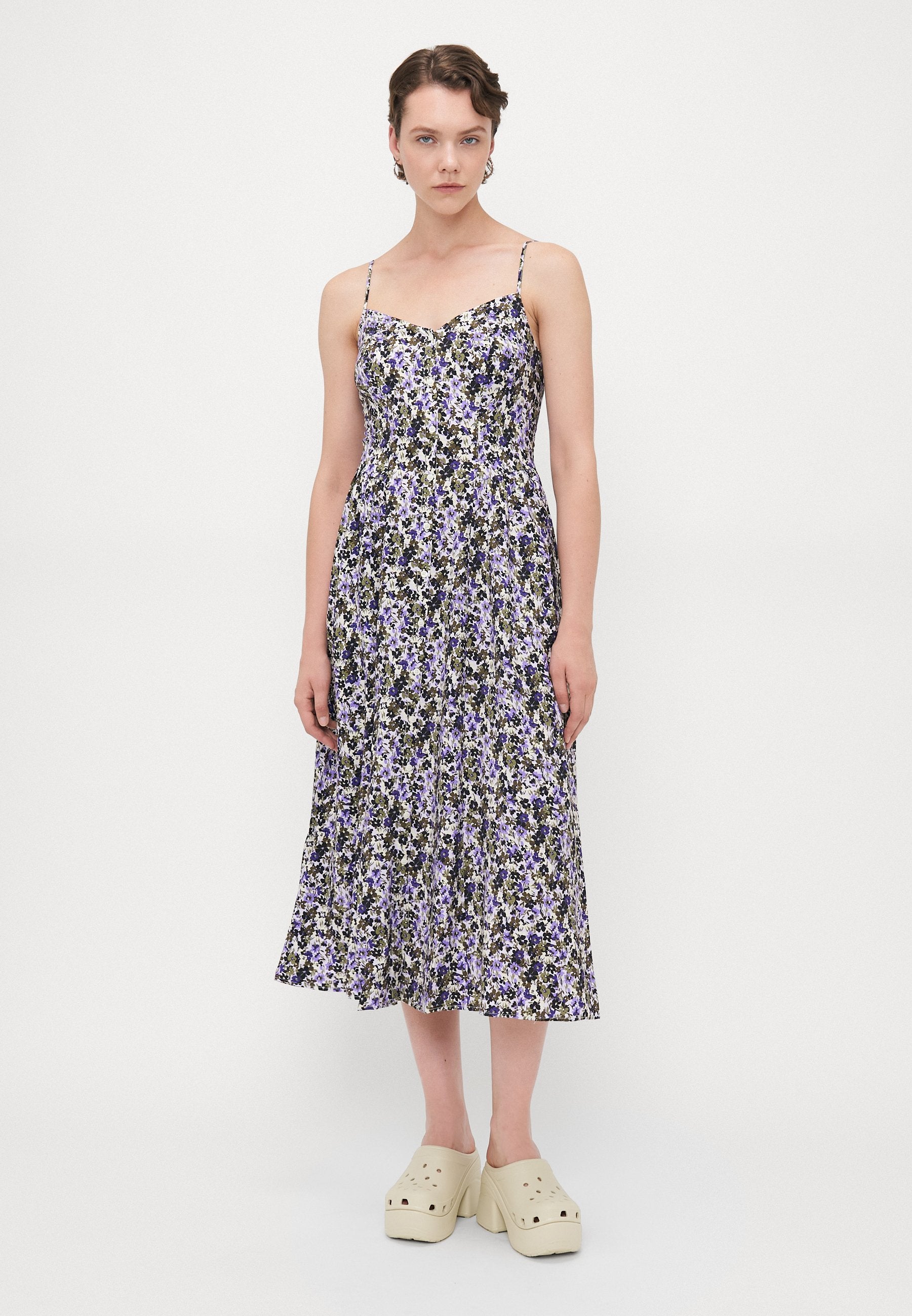 Gap Tall V NECK SHIRRED