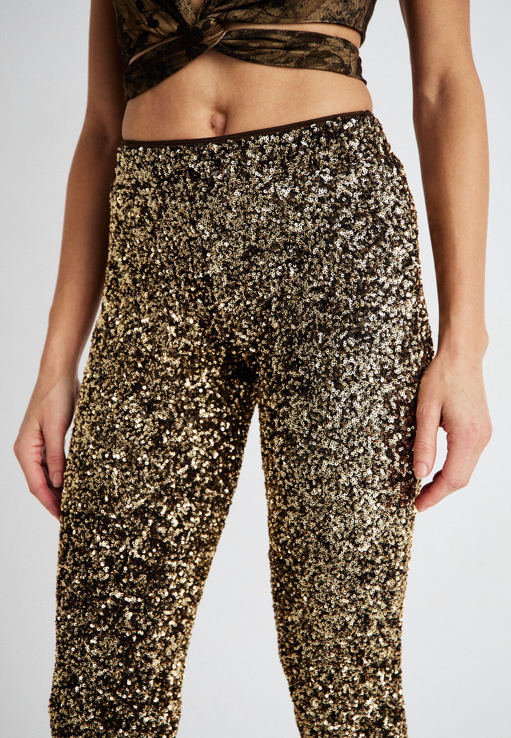 Jaded London SEQUIN CAPRI TROUSERS