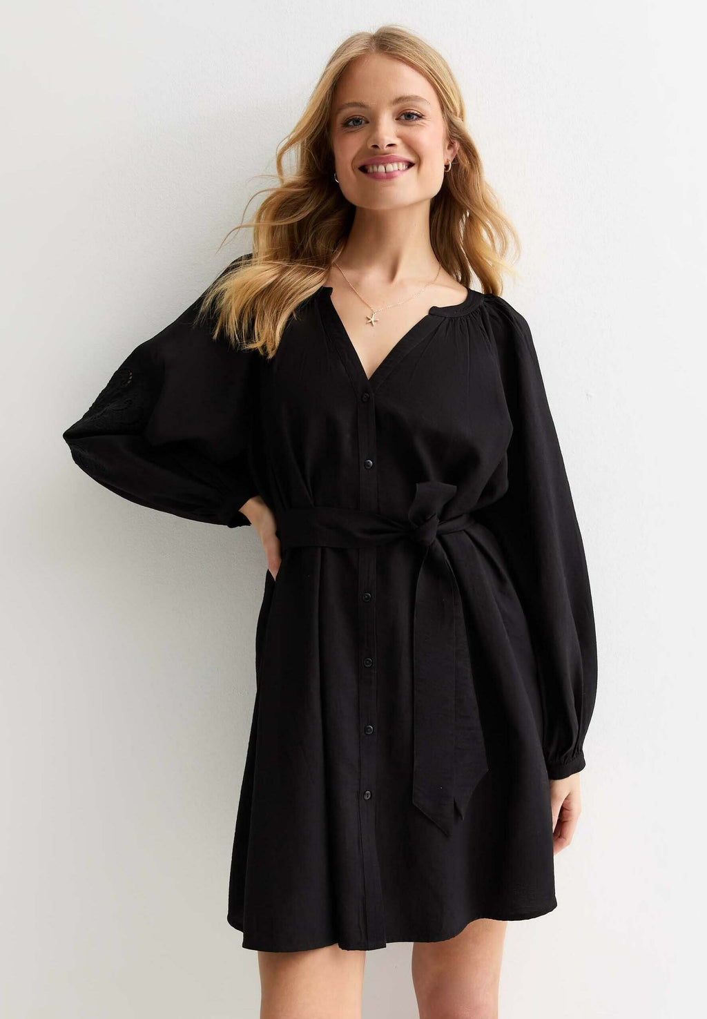 New Look EMBROIDERED BELTED MINI
