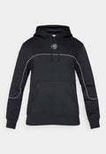 Schwarzer Kapuzenpullover mit einer Fronttasche, weißen Paspeln entlang der Brust, verstellbarem Zugband an der Kapuze und einem kreisförmigen Logo im oberen linken Bereich.