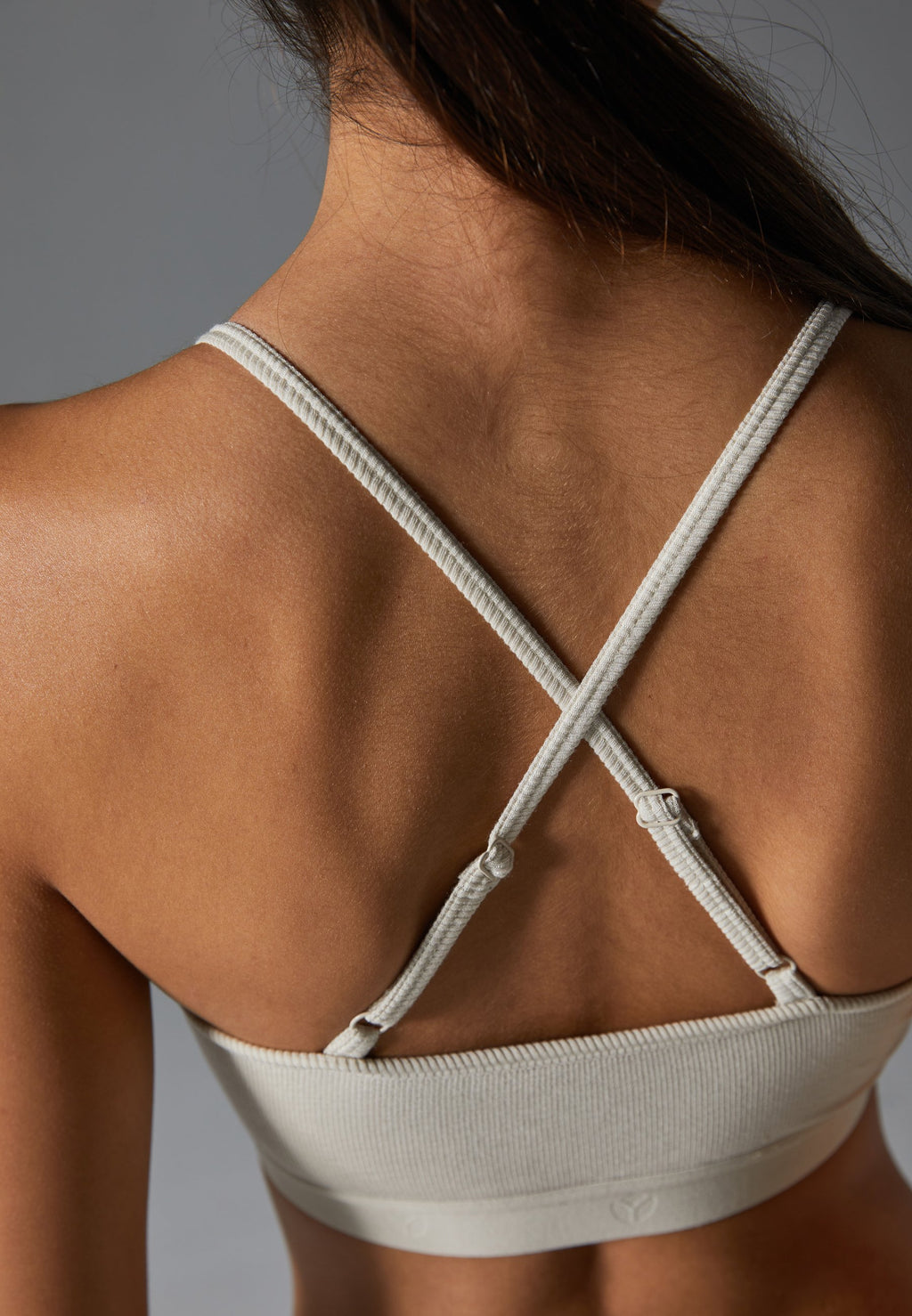 Even&Odd active LIGHT SUPPORT TRIANGLE SPORTS BRA WITH ADJUSTABLE CROSS BACK STRAPS