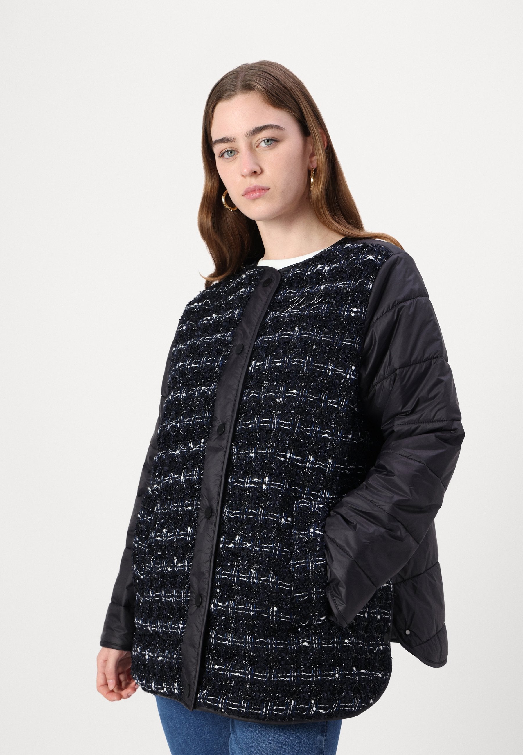 SHORT PADDED JACKET Media 5