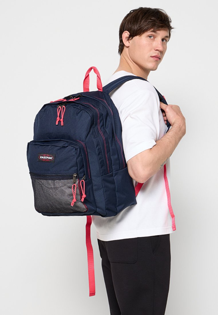 Eastpak PINNACLE
