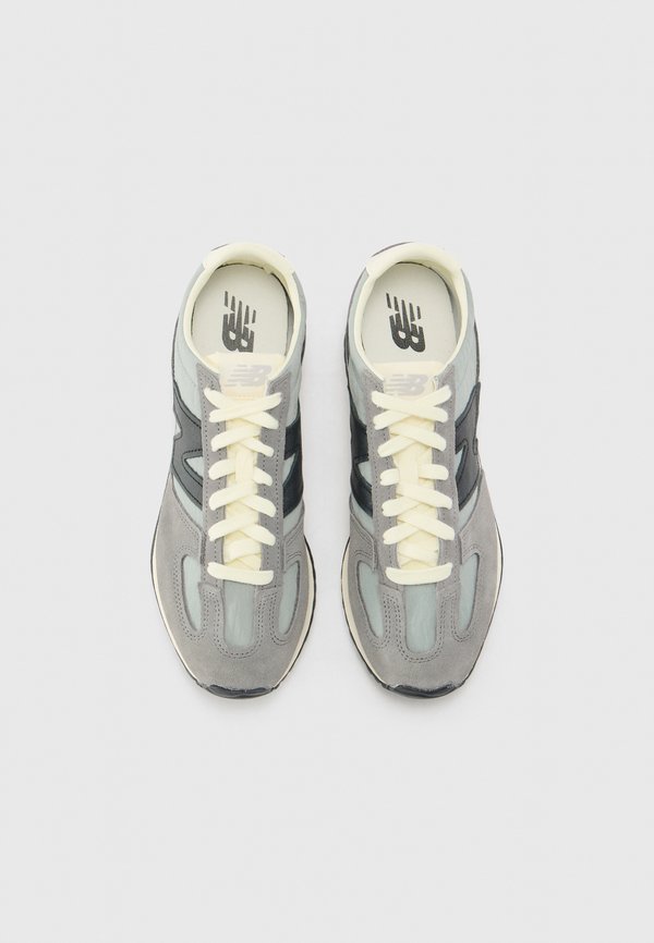 New Balance U471 UNISEX