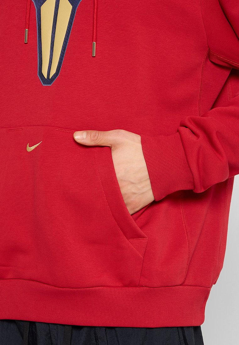 Nike Performance