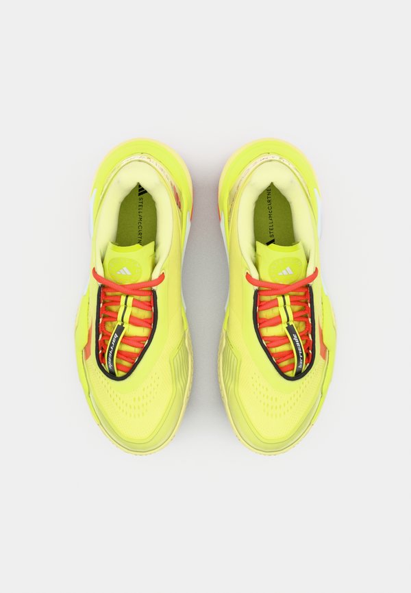 adidas Performance ASMC BARRICADE