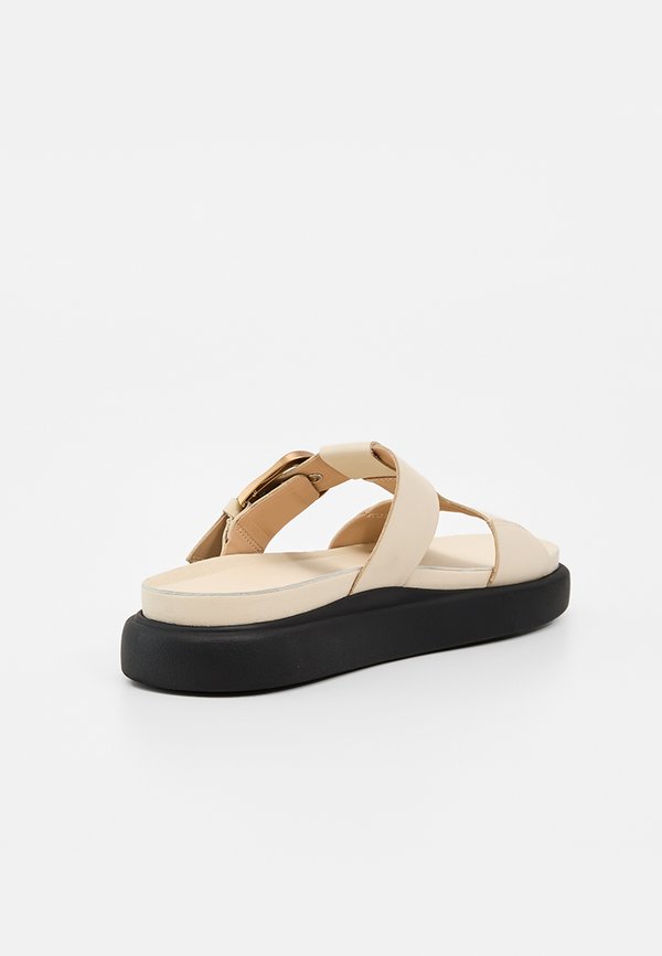 Clarks ARISTELLA WEST