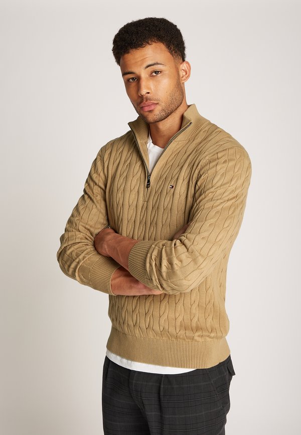 Tommy Hilfiger CLASSIC CABLE ZIP MOCK - Jumper - safari canvas