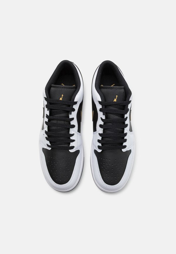 Jordan AIR JORDAN 1