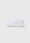 Nike Performance W NIKE REVOLUTION 8 - Road running shoes - white/pure platinum