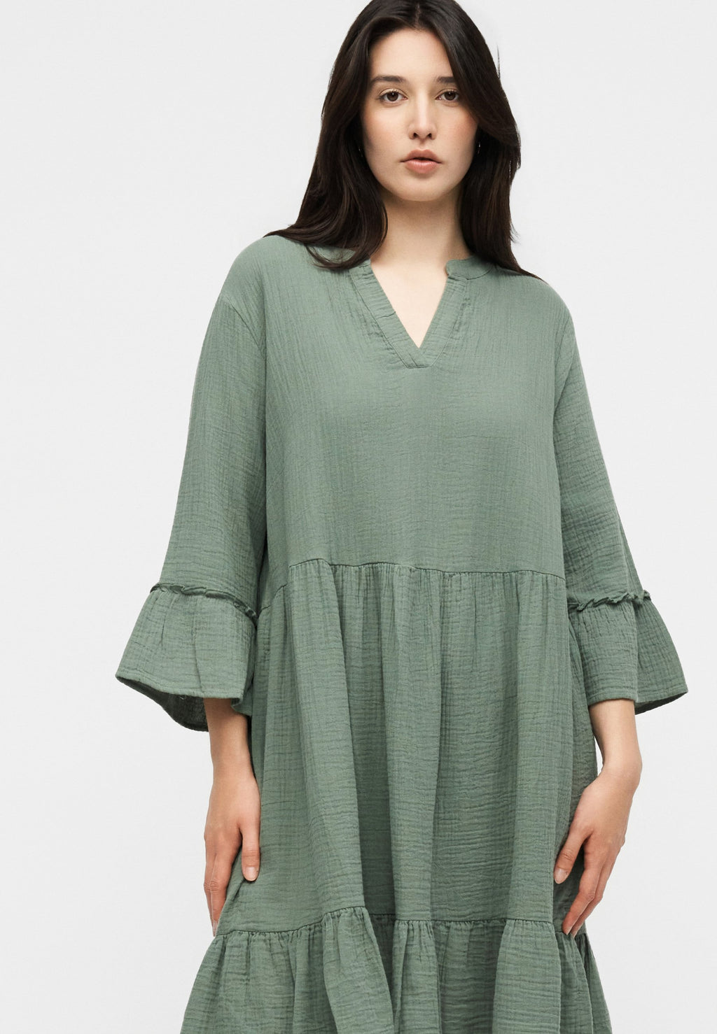 CARTHYRA PEPLUM DRESS Media 5