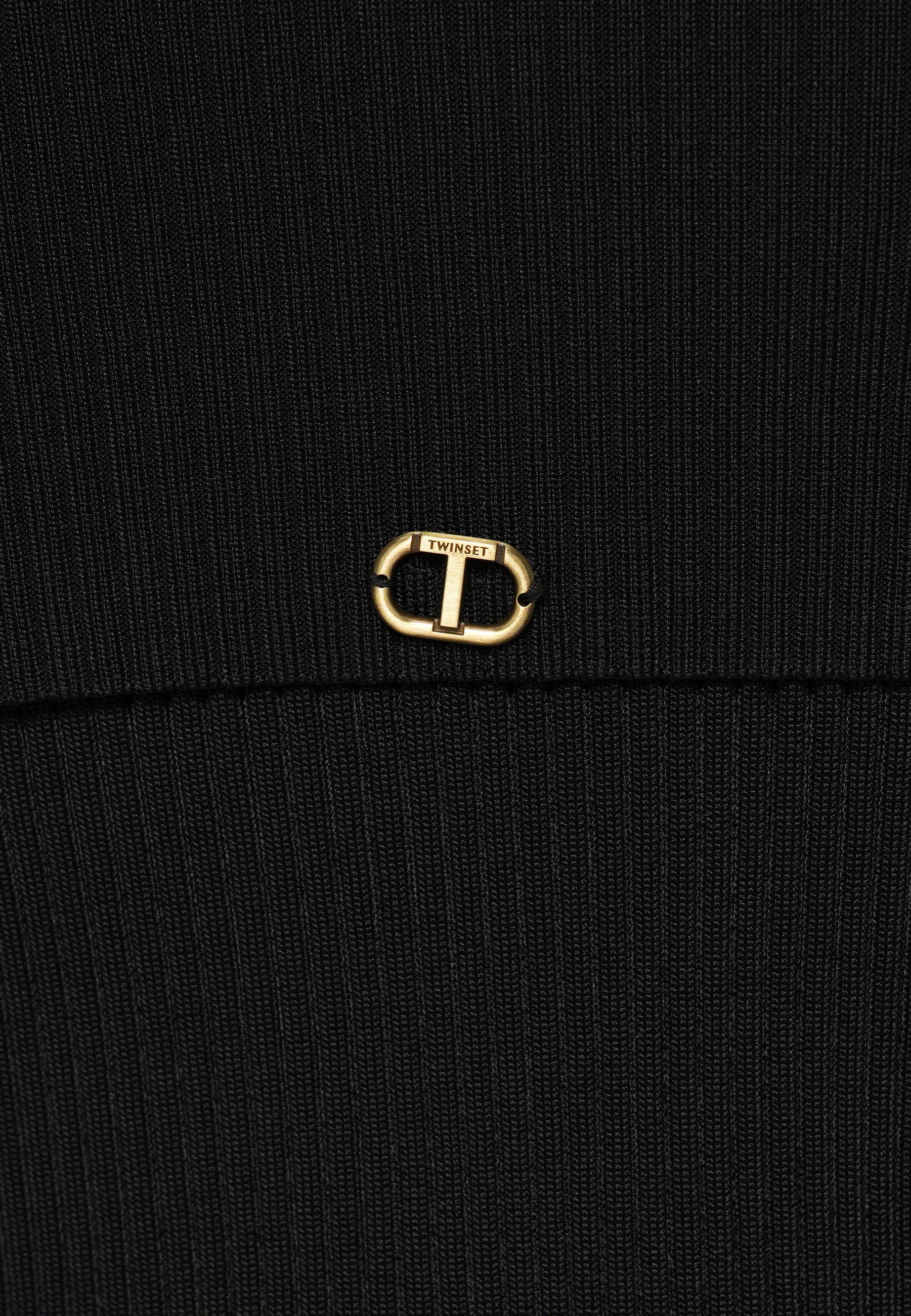 TWINSET