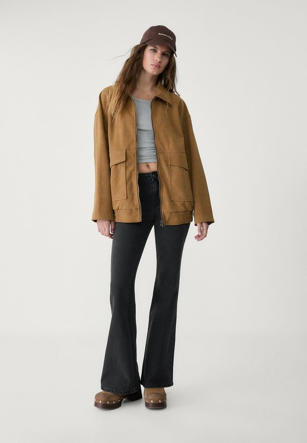 Stradivarius WITH POCKETS