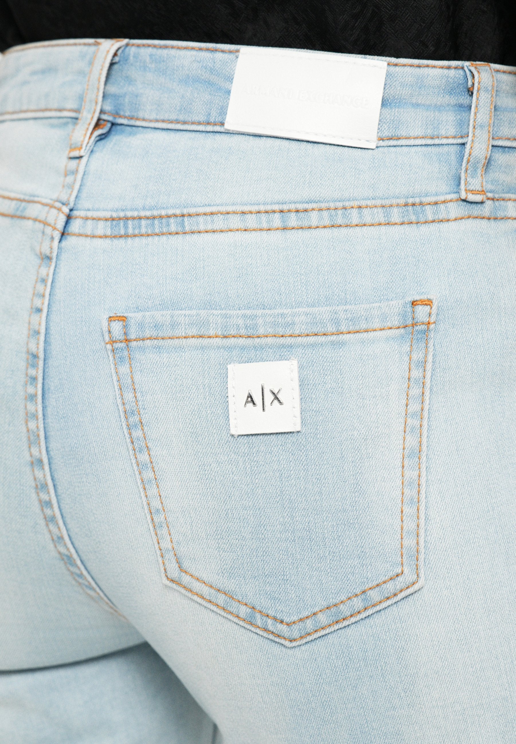 Armani Exchange Jeans Slim Fit Media 4