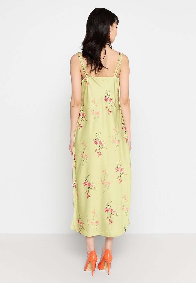 AllSaints MAE