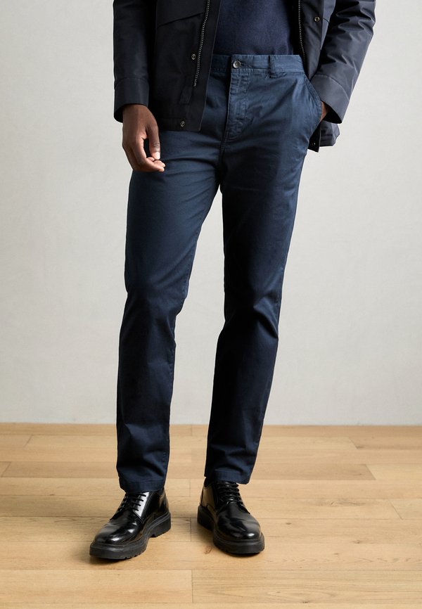 Scotch & Soda ESSENTIALS STUART